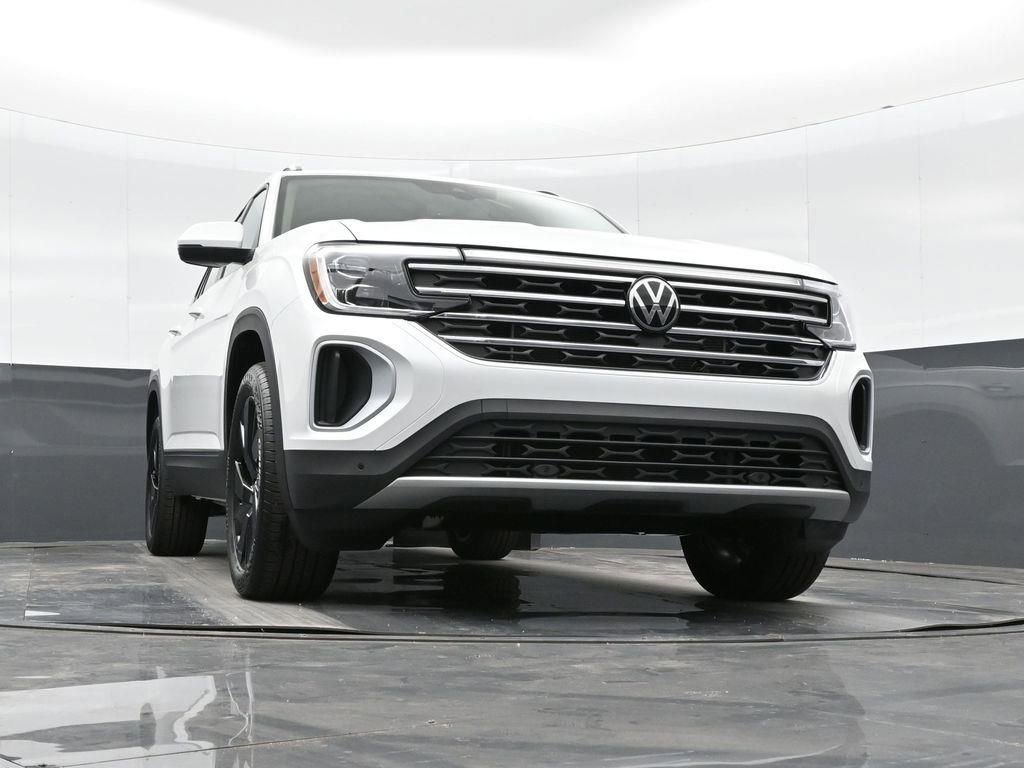 New 2026 Volkswagen Atlas SE image 25