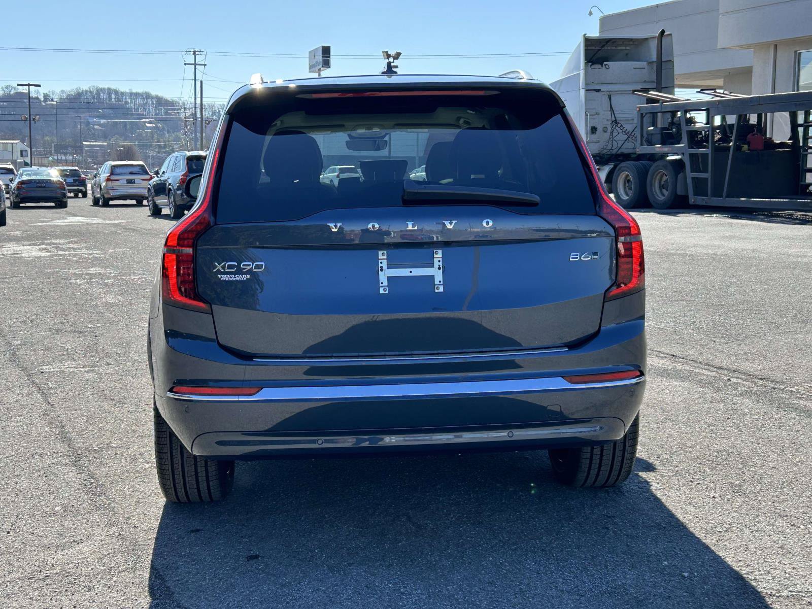 New 2026 Volvo XC90 B6 Ultra w/ Protection Package Premier AWD/4WD image 4