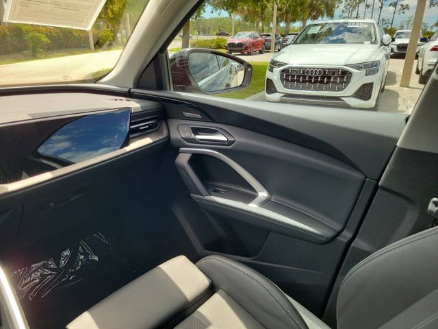 Certified 2025 Audi Q5 Premium Plus w/ Premium Plus image 14
