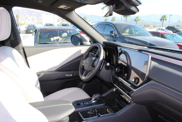 Certified 2024 Lexus TX 350 FWD w/ Technology Package image 5