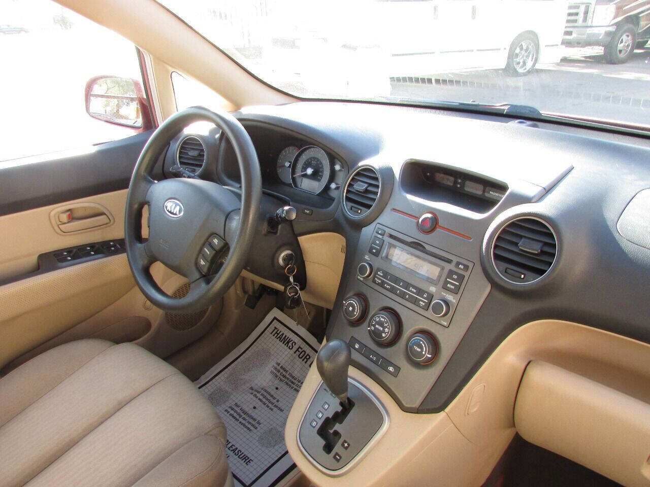 Used 2007 Kia Rondo LX w/ Convenience Pkg FWD image 29