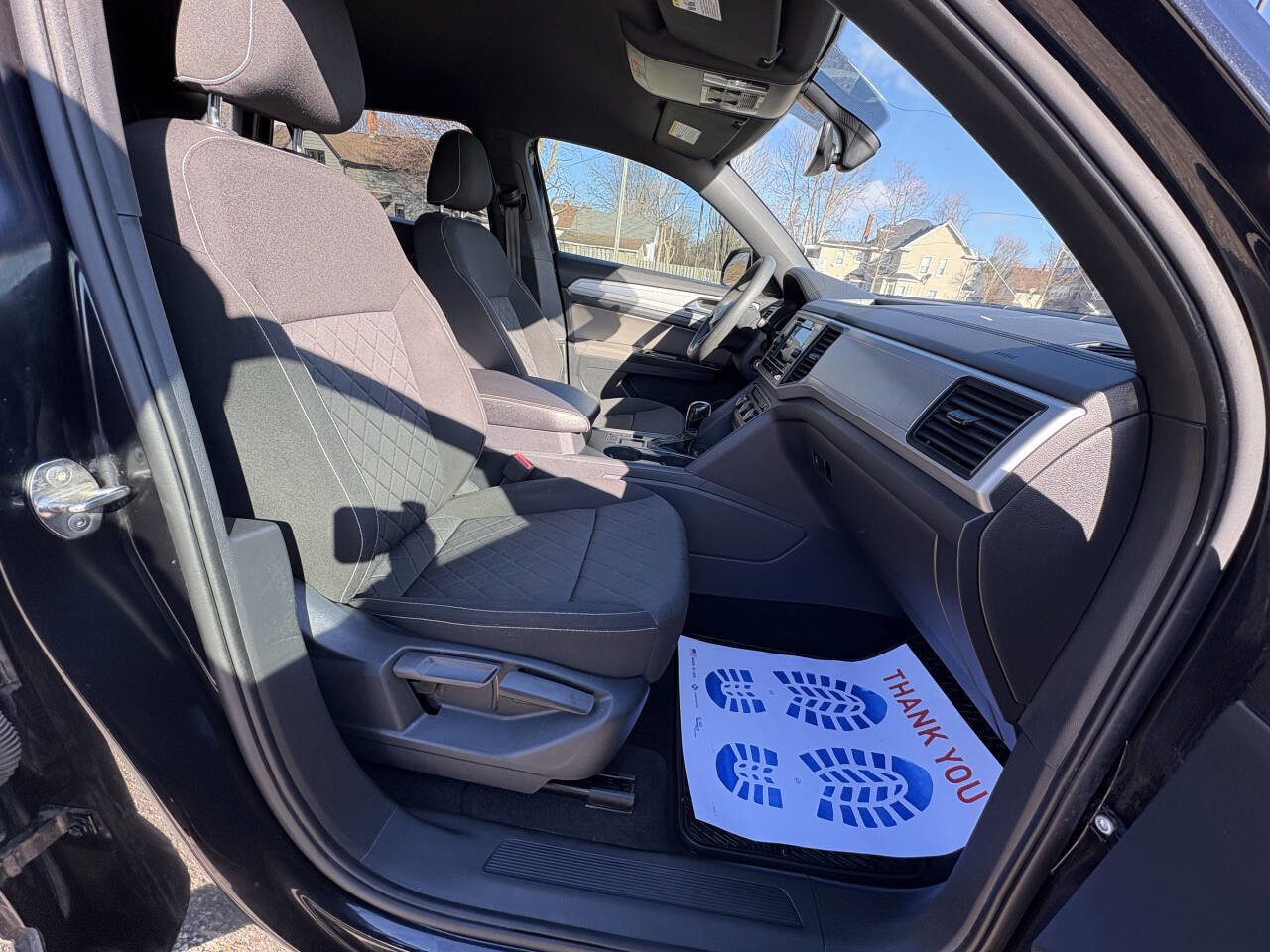 Used 2021 Volkswagen Atlas Cross Sport S image 28