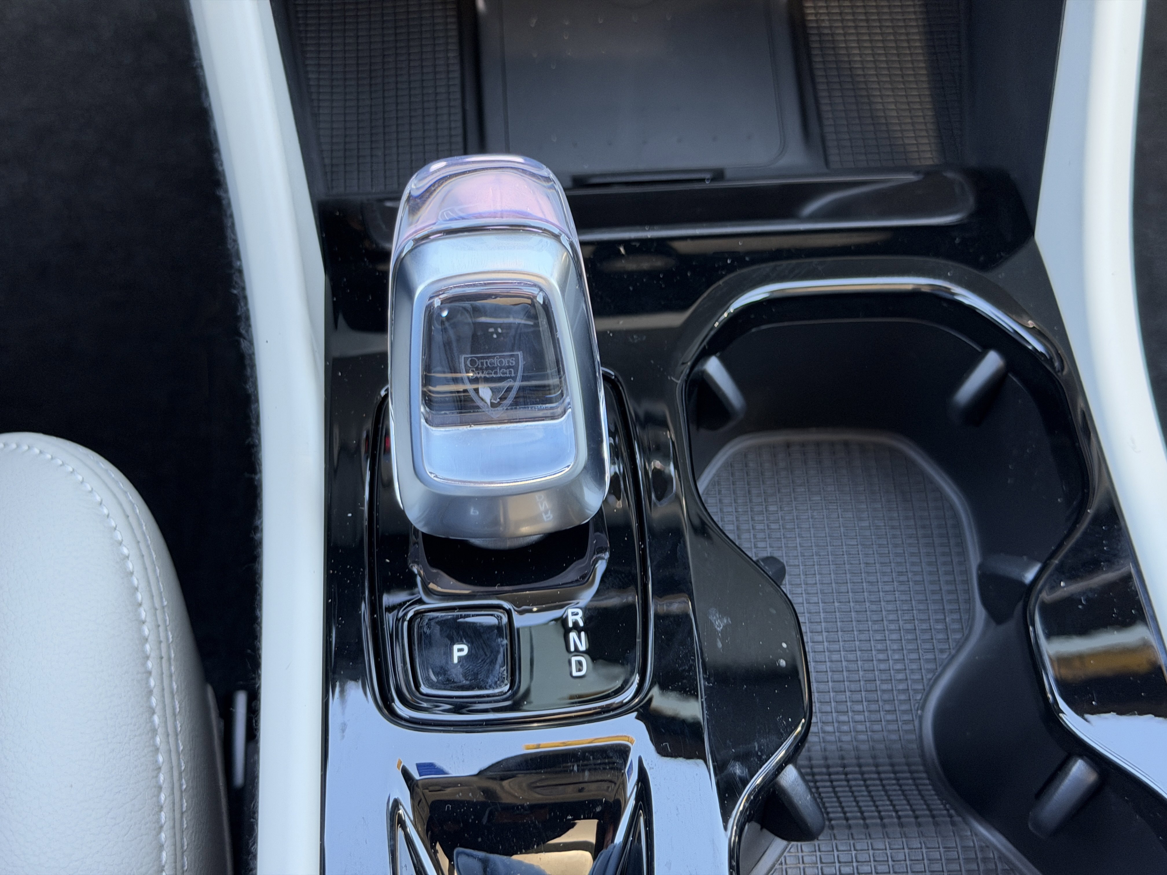 New 2026 Volvo XC40 B5 Ultra w/ Protection Package image 26