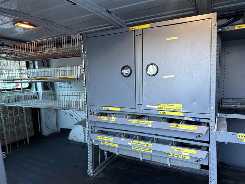 Used 2011 Chevrolet Express 2500 image 14