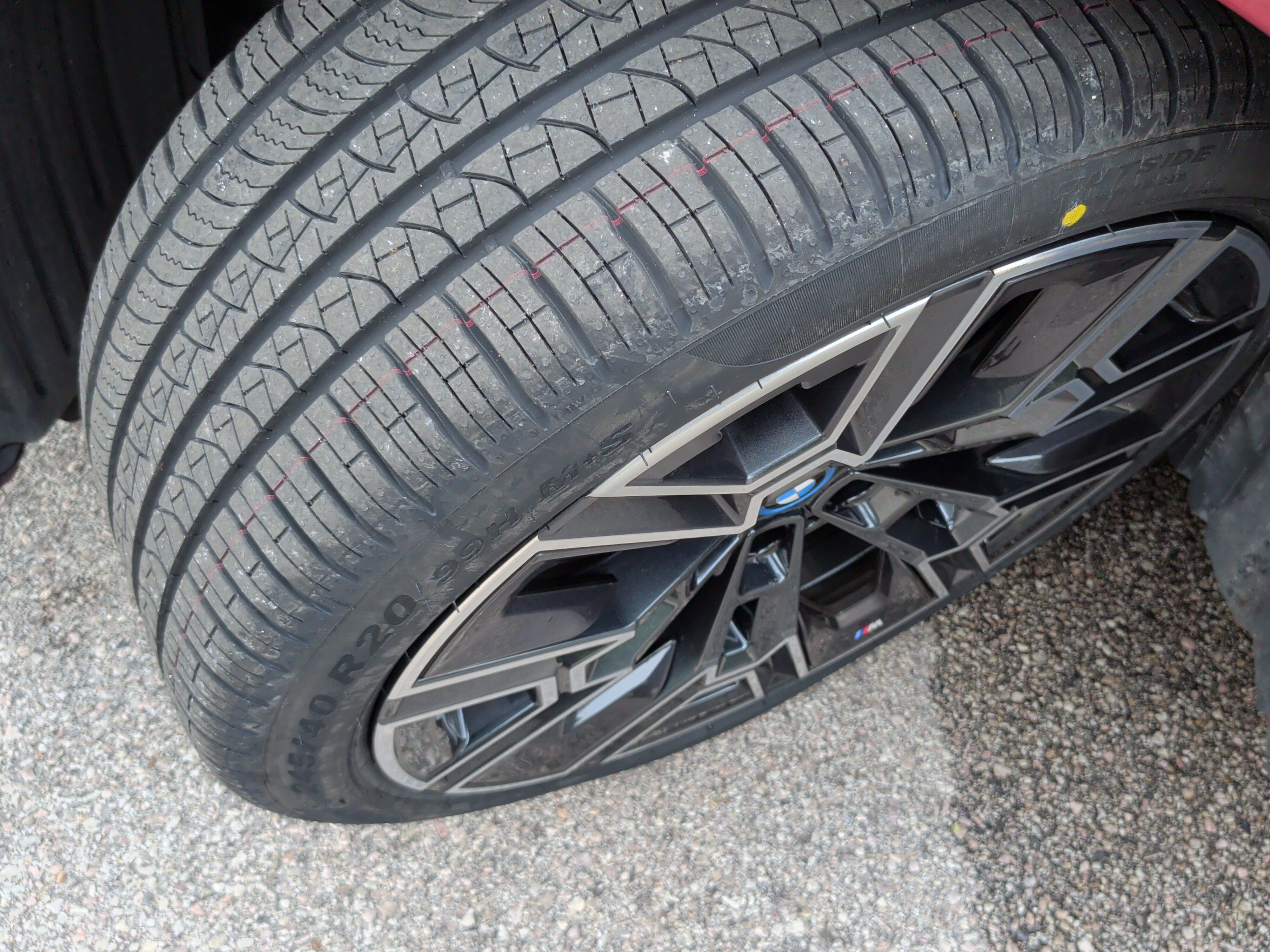 Used 2024 BMW i5 eDrive40i w/ M Sport Package RWD image 14