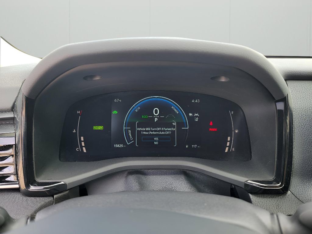 Used 2025 Toyota Camry LE image 13