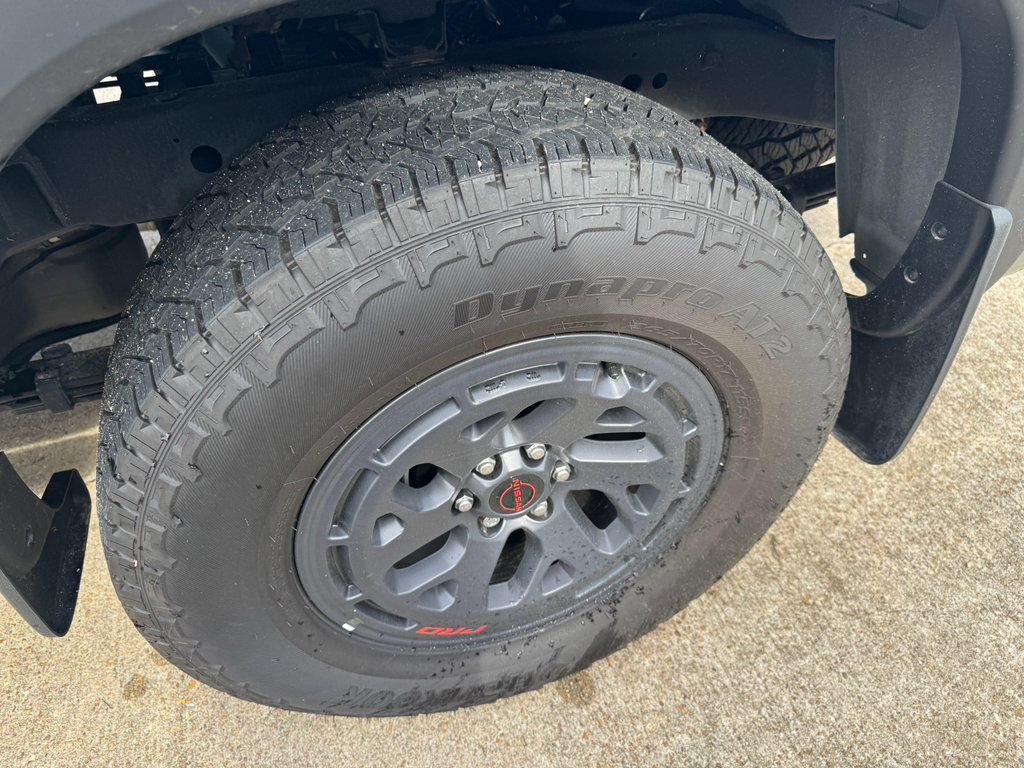 Used 2025 Nissan Frontier PRO-4X w/ Pro Premium Package AWD/4WD image 10