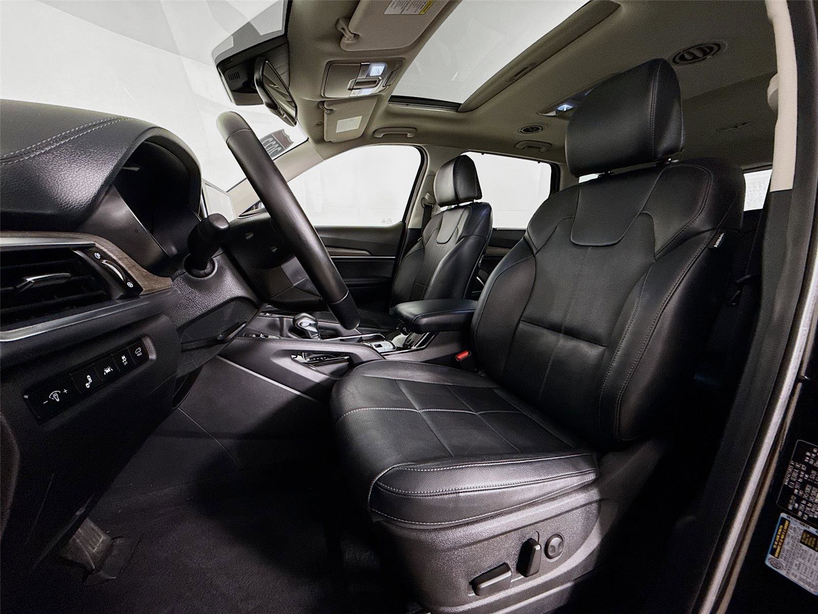 Used 2022 Kia Telluride EX w/ EX Premium Package image 22