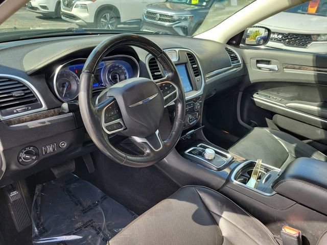 Used 2019 Chrysler 300 Limited image 10