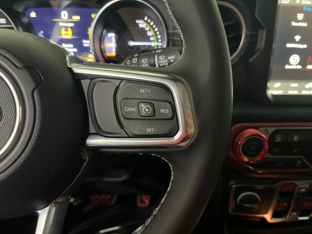 Used 2023 Jeep Wrangler Unlimited Sahara w/ Cold Weather Group AWD/4WD image 58
