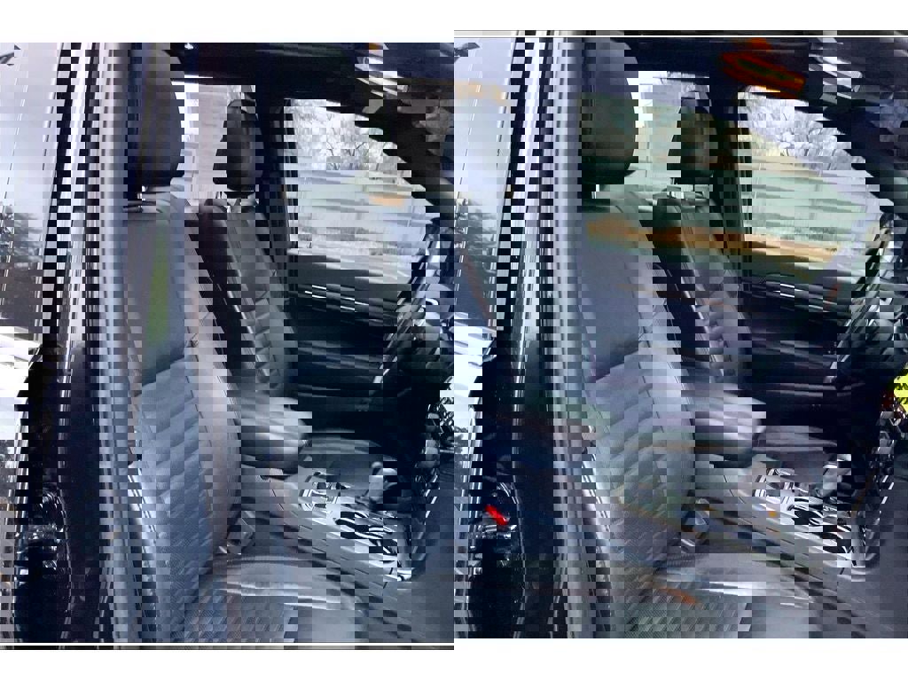 Used 2020 Jeep Grand Cherokee Limited X image 8