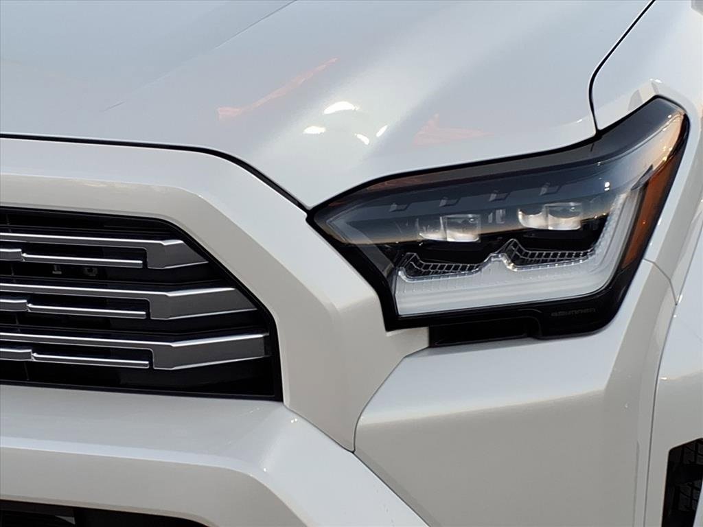 Used 2025 Toyota 4Runner Limited image 8