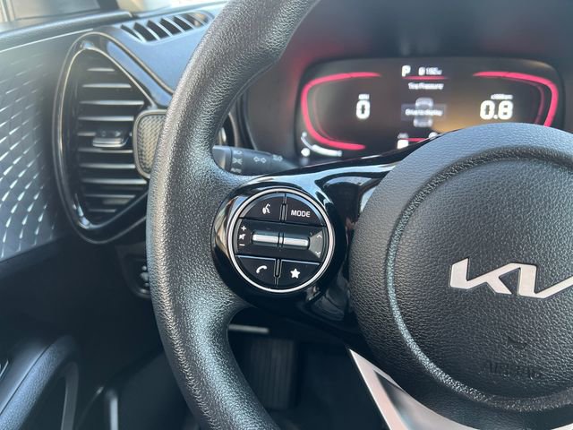 Used 2023 Kia Soul S image 26