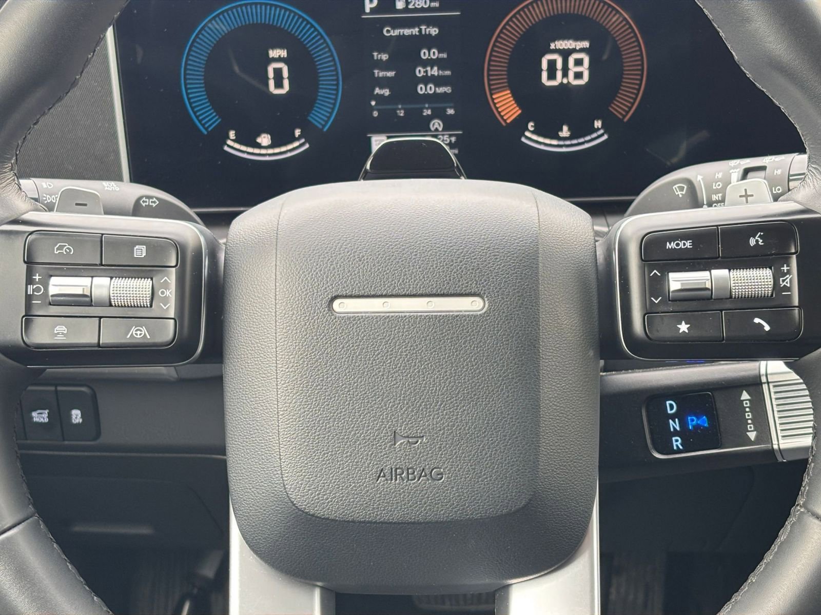 Used 2025 Hyundai Santa Fe SEL image 27