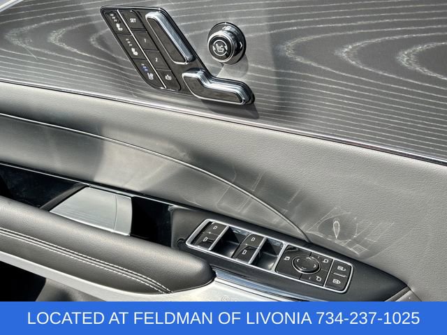 Used 2024 Cadillac Lyriq Luxury RWD image 23