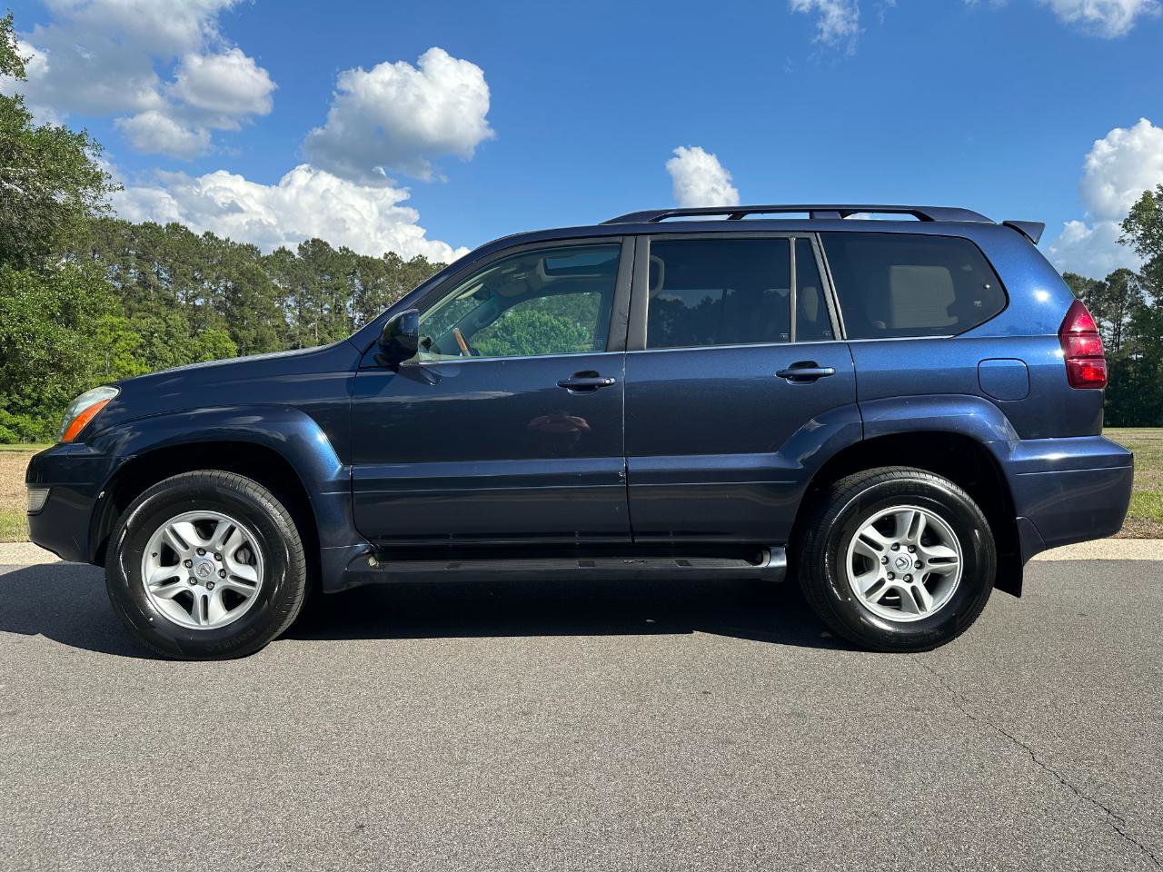 Used 2003 Lexus GX 470 AWD/4WD image 8