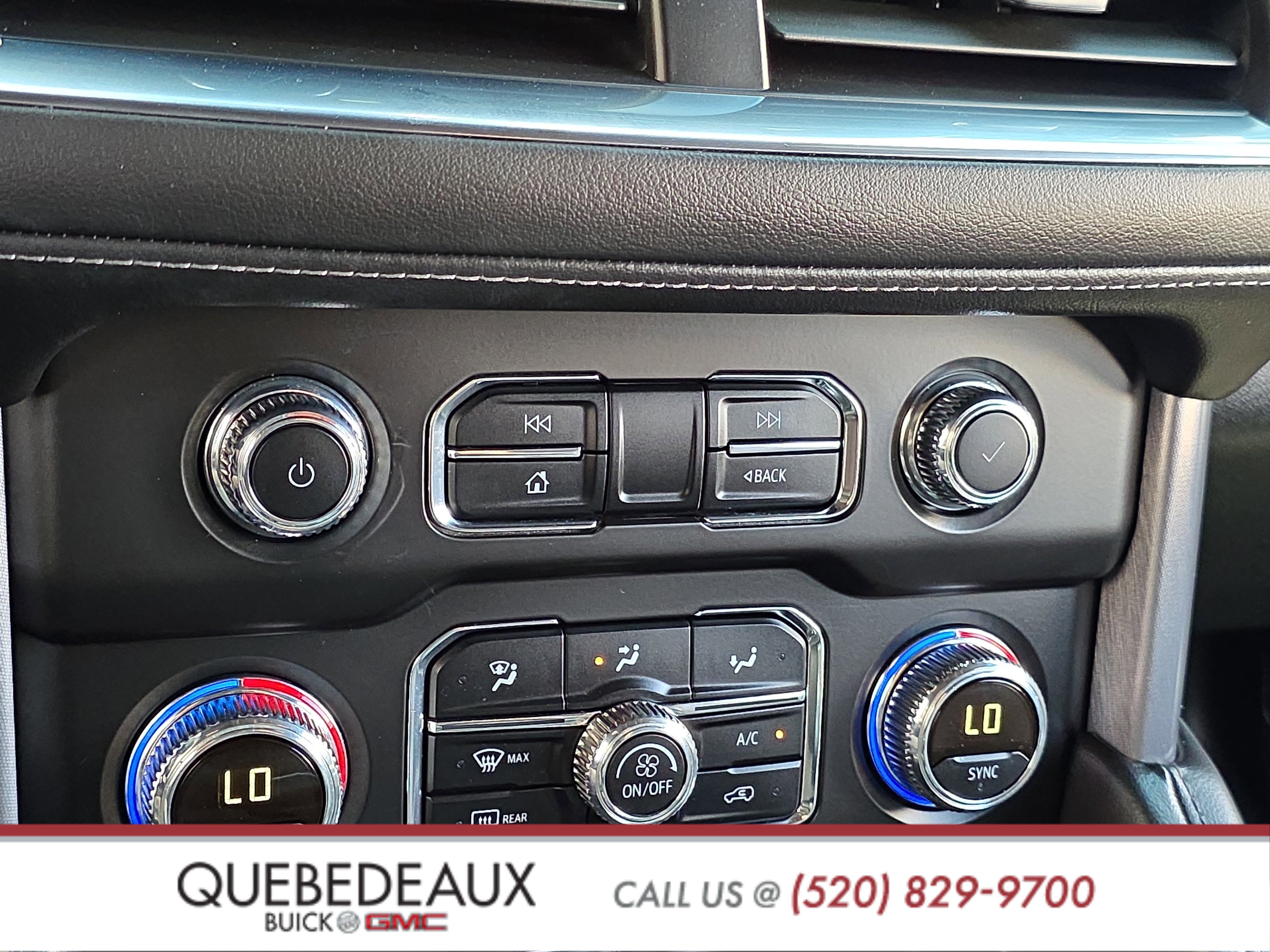Used 2024 GMC Yukon SLE w/ Gmc Pro Safety Plus Package AWD/4WD image 20