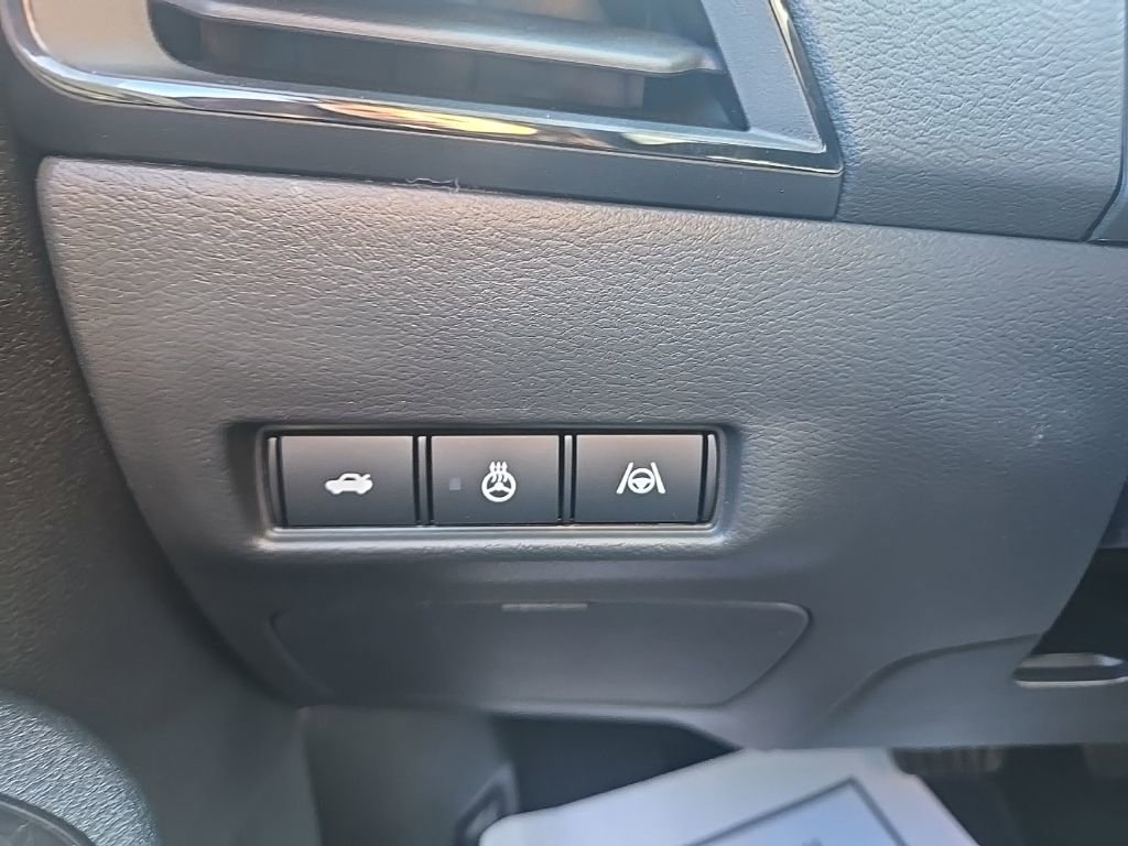 New 2026 Nissan Sentra SR image 13