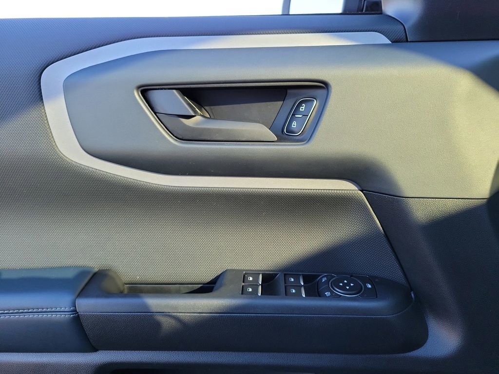 Certified 2021 Ford Bronco Sport Outer Banks w/ Outer Banks Package image 18