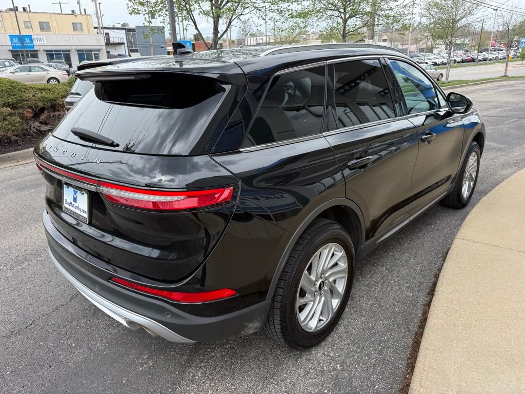 Used 2021 Lincoln Corsair AWD image 11