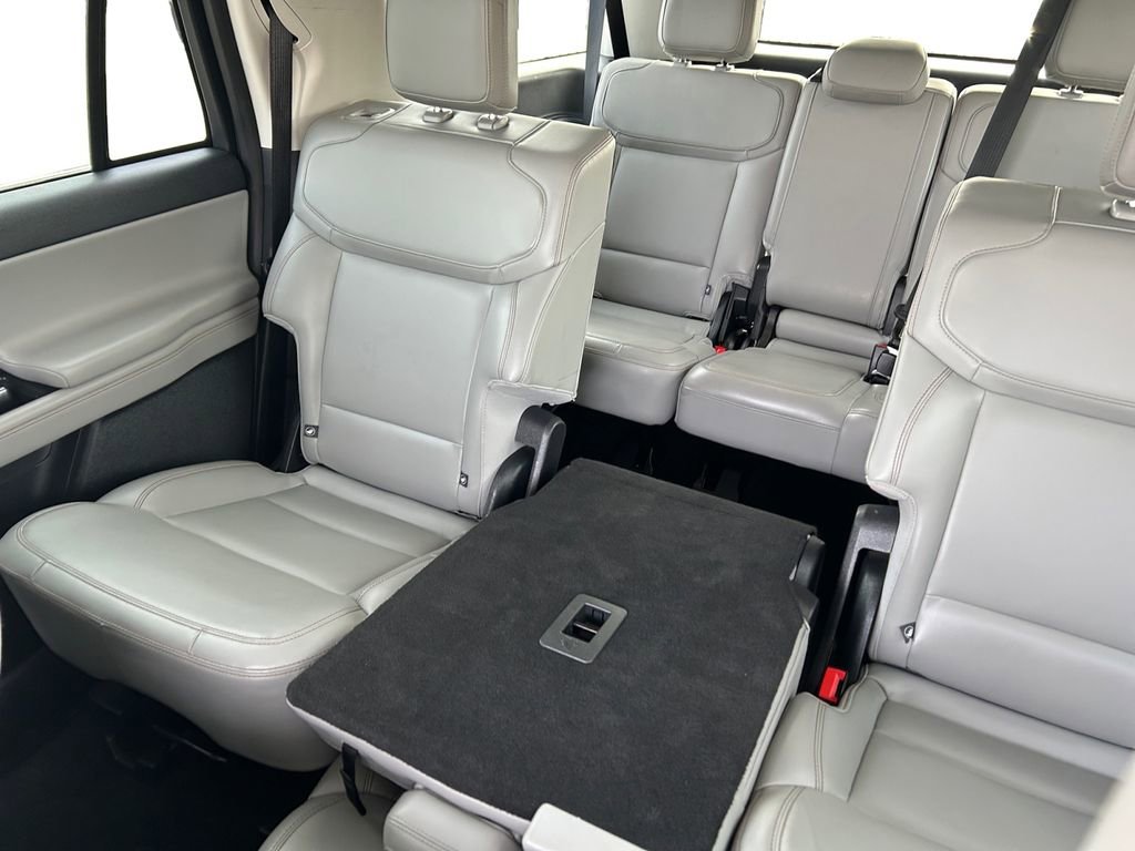 Used 2025 Ford Expedition Max Active image 15