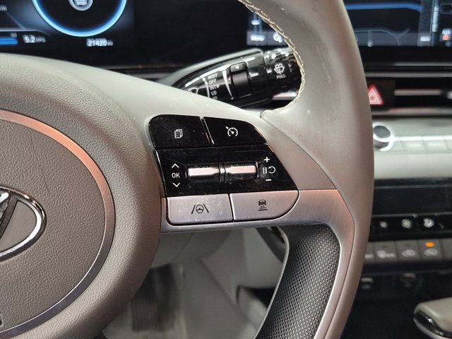 Used 2023 Hyundai Elantra SEL w/ Convenience Package image 21