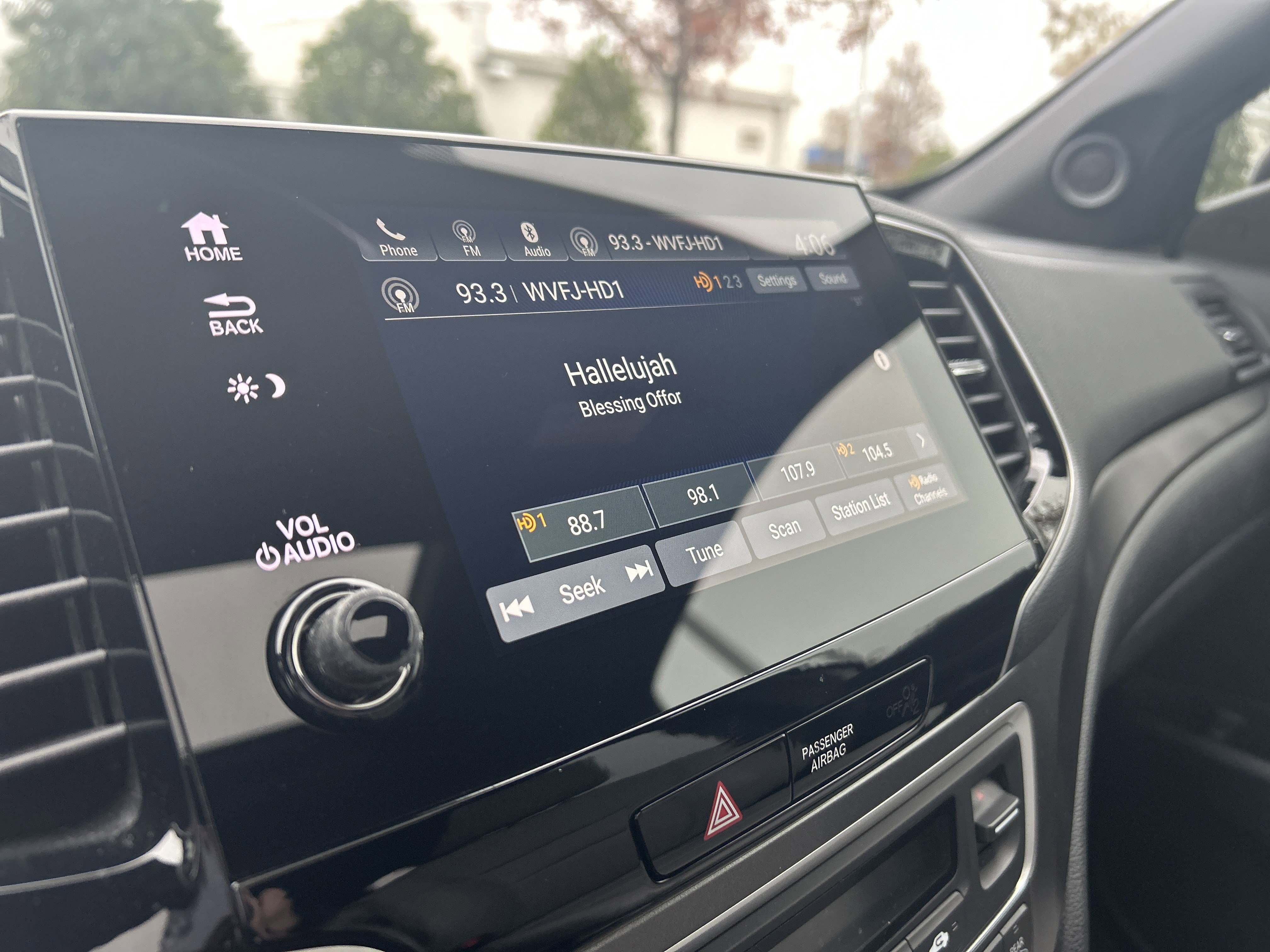 Certified 2023 Honda Passport EX-L image 13