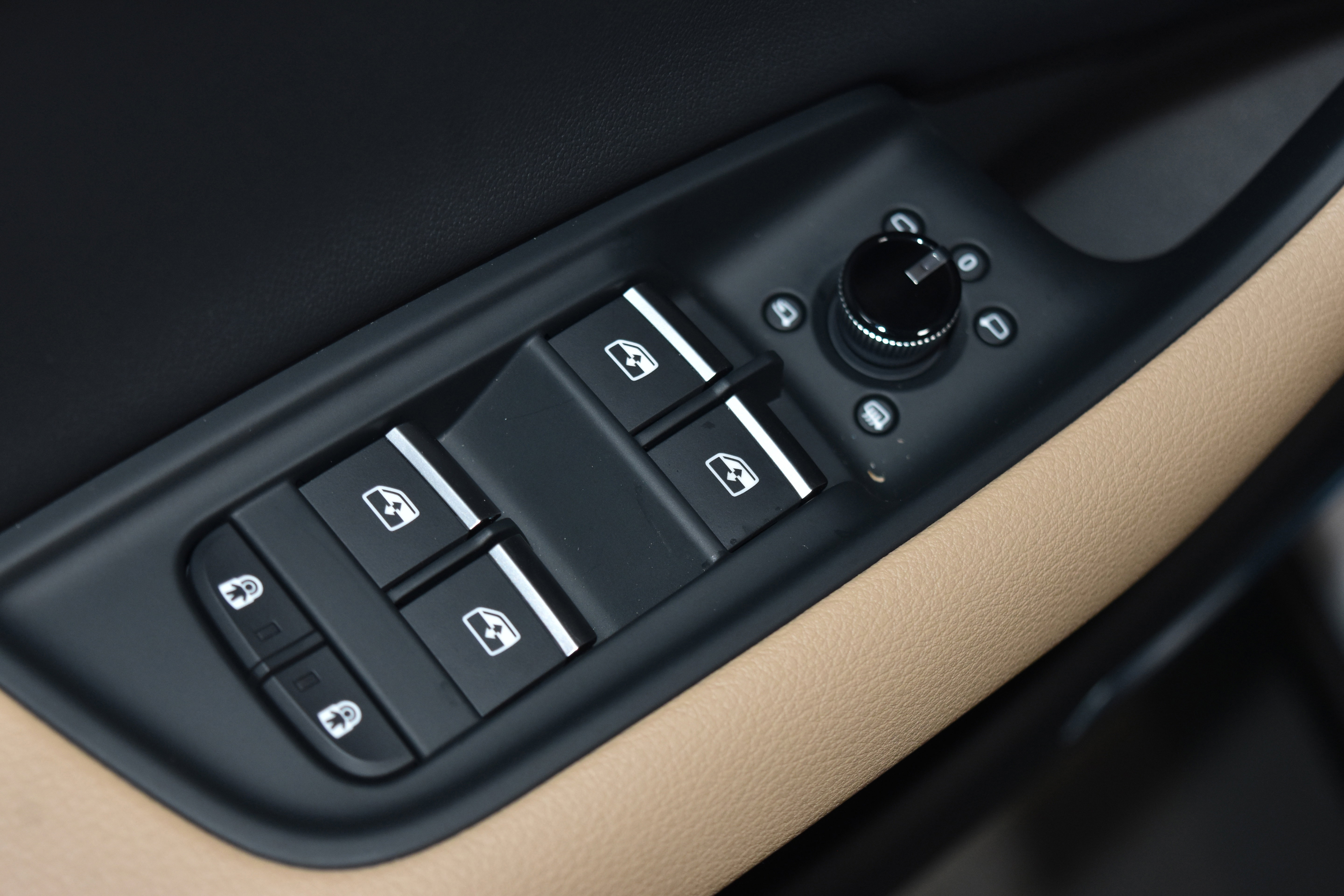 New 2026 Audi Q7 2.0T Premium image 5