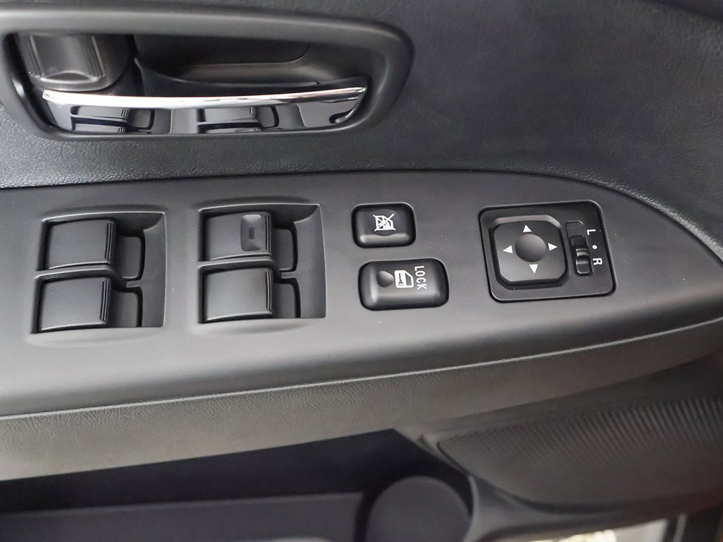 New 2025 Mitsubishi Outlander Sport ES image 30
