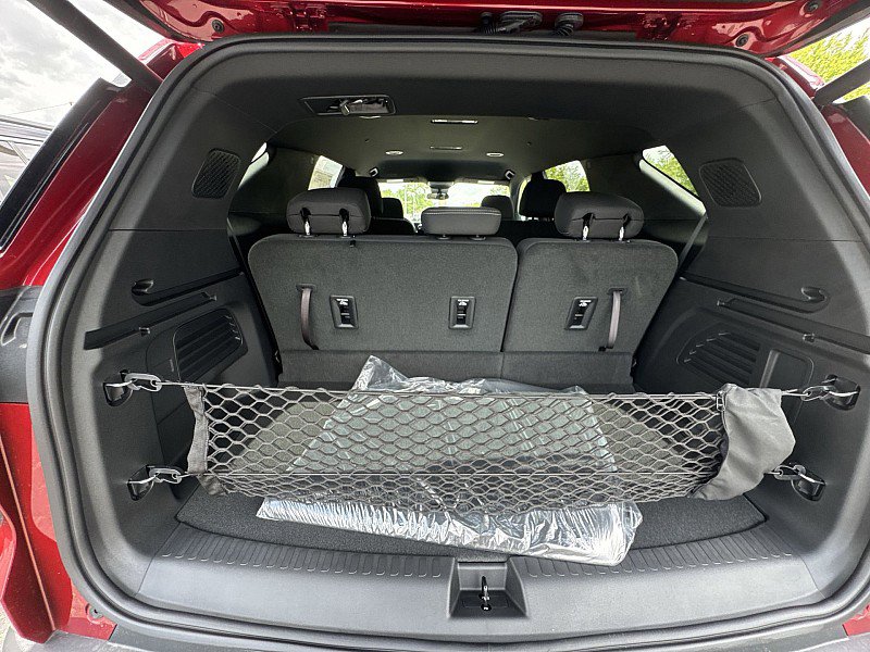 New 2025 Chevrolet Traverse LT w/ Driver Confidence Package image 14