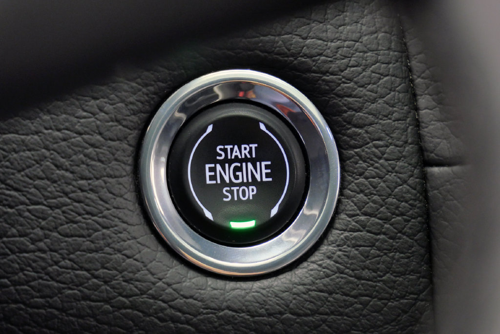 Used 2023 GMC Yukon XL Denali AWD/4WD image 28