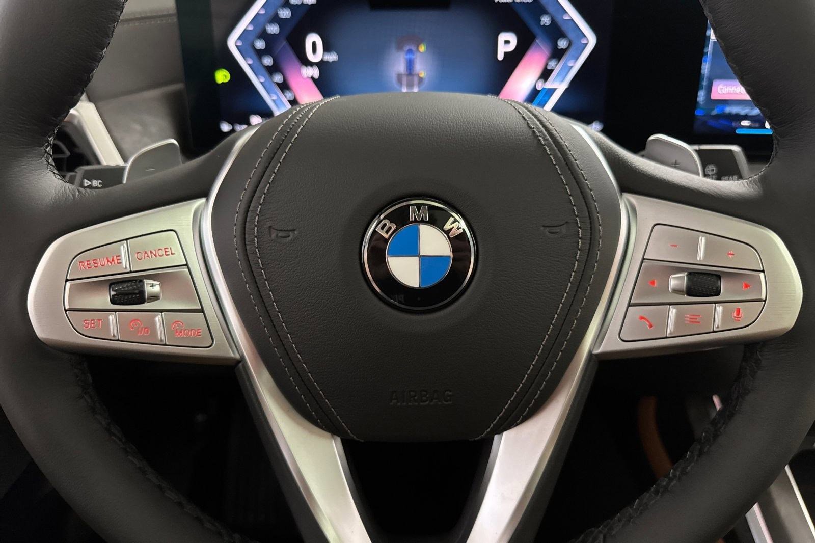 New 2026 BMW X7 xDrive40i w/ Premium Package image 16