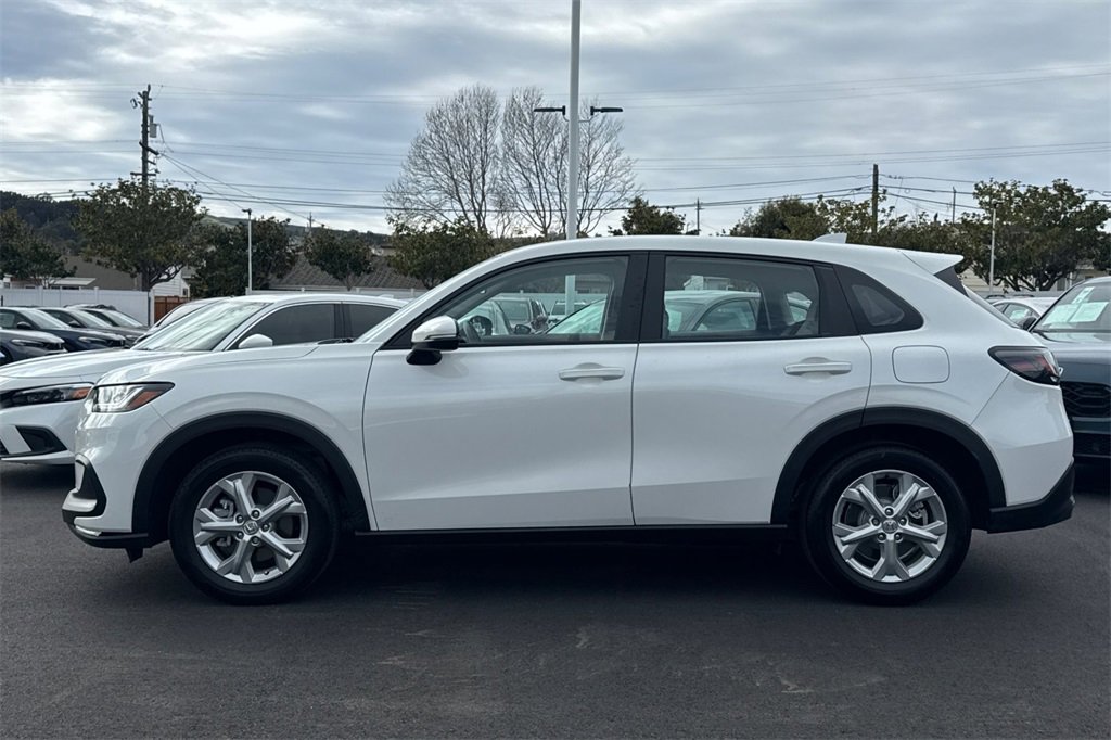 Used 2024 Honda HR-V LX image 7