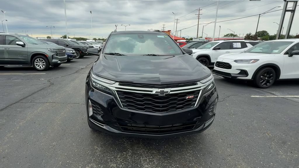 Used 2023 Chevrolet Equinox RS w/ RS Leather Package AWD/4WD image 3
