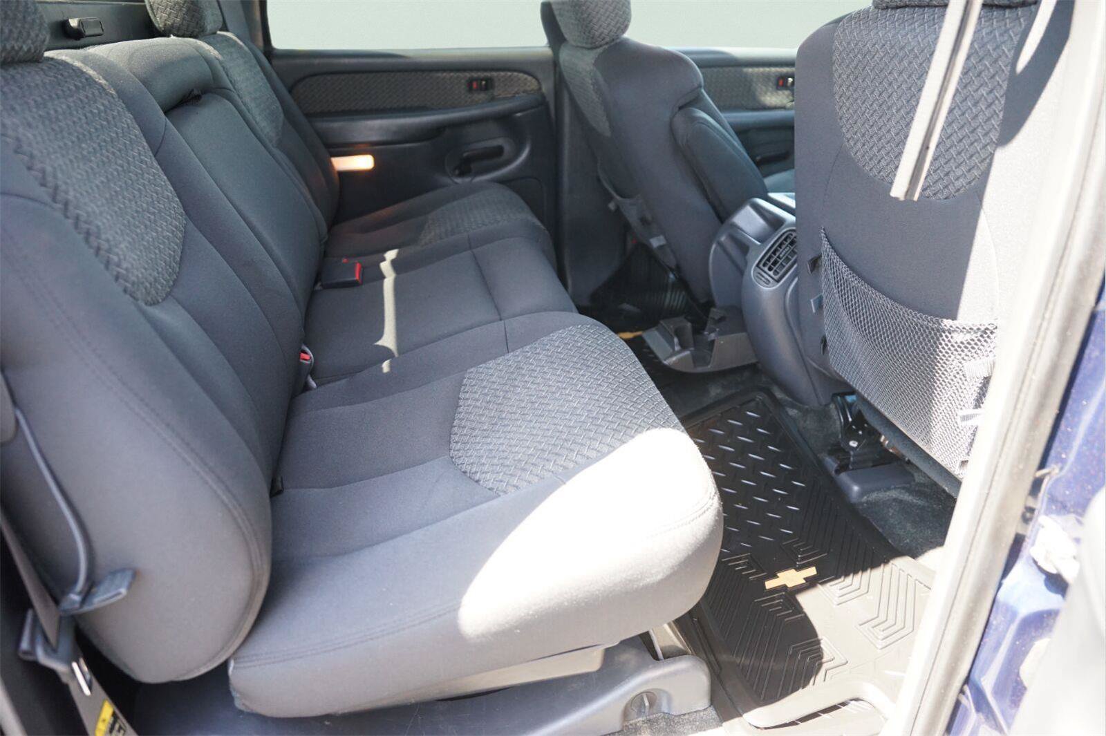 Used 2002 Chevrolet Avalanche 2WD image 15