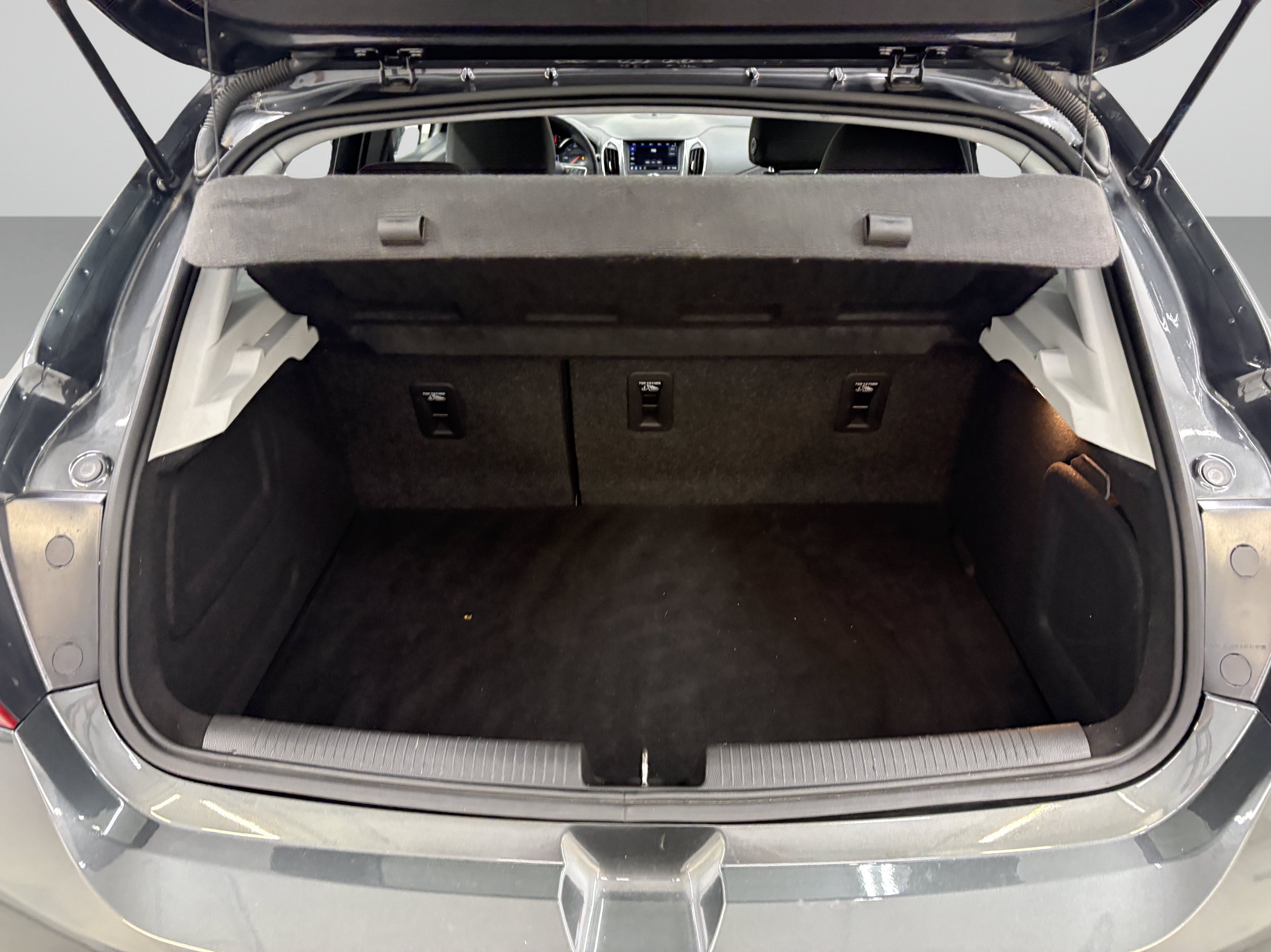 Used 2019 Chevrolet Cruze LT FWD image 7