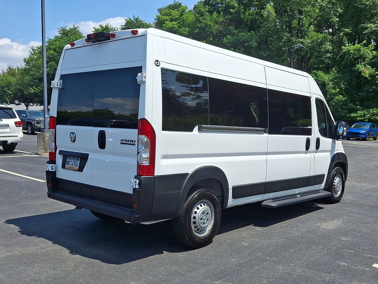 Used 2024 RAM ProMaster 2500 w/ Convenience Group FWD image 28