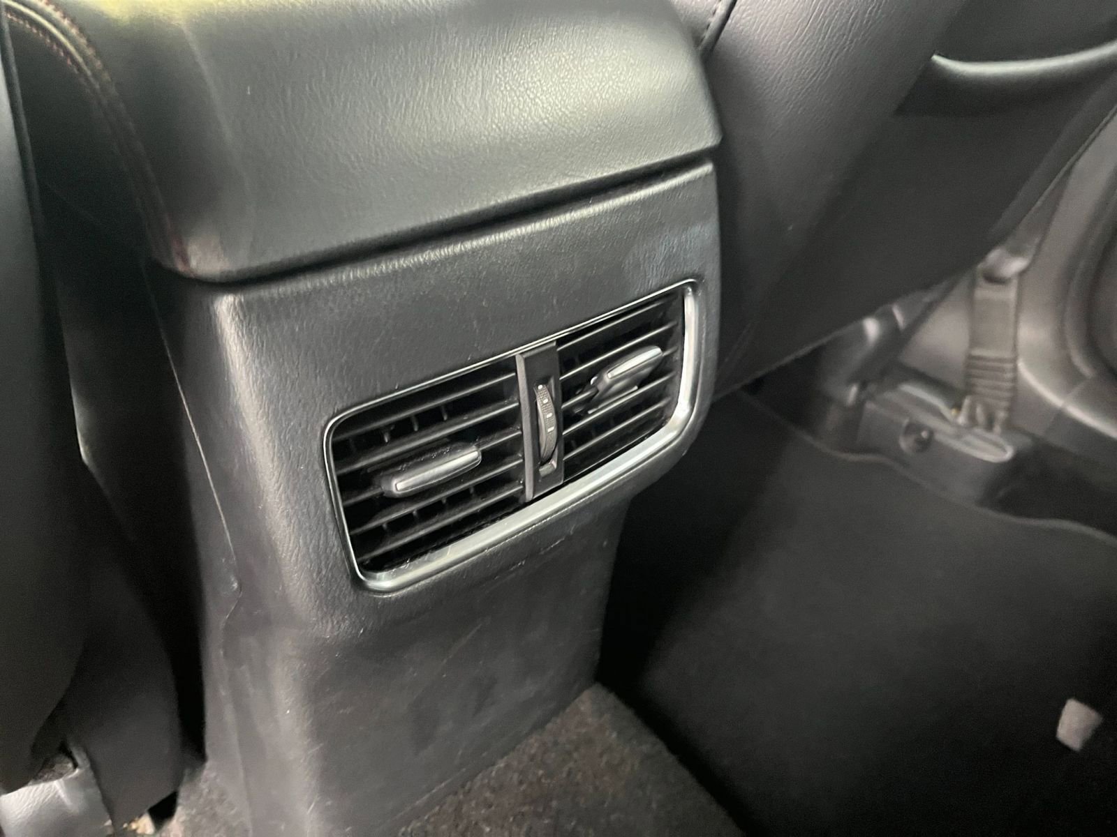 Used 2024 MAZDA CX-5 Carbon Edition image 25