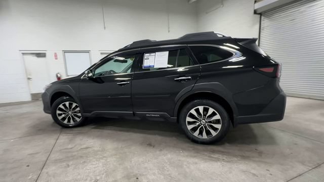 Used 2024 Subaru Outback Touring XT AWD/4WD image 8