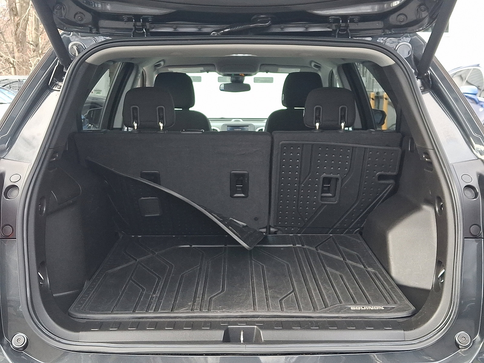 Used 2020 Chevrolet Equinox LT image 29