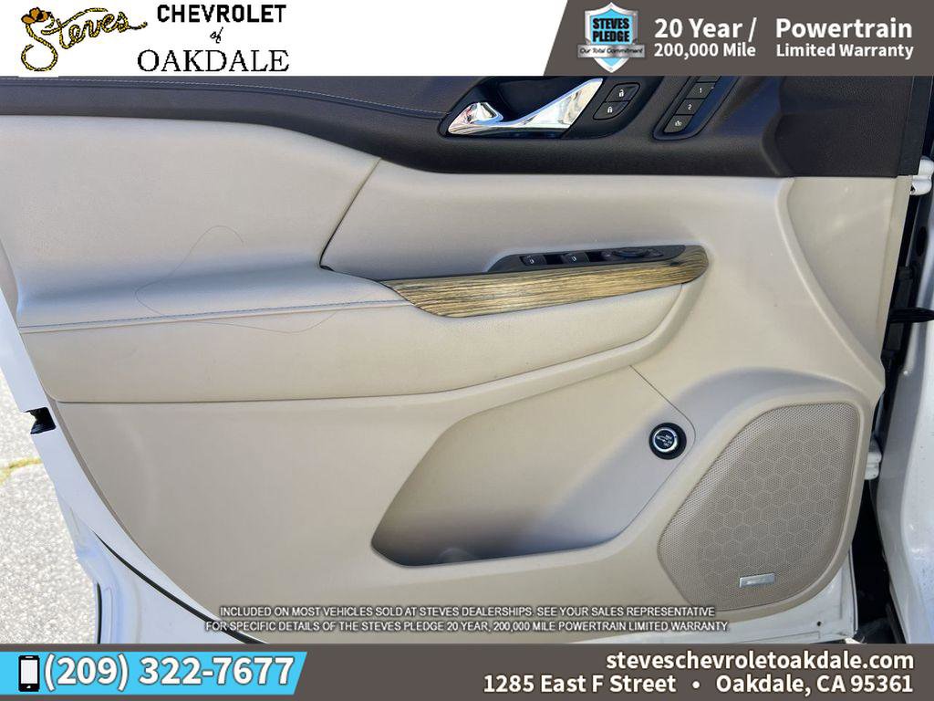 Certified 2019 GMC Acadia Denali w/ Technology Package image 27