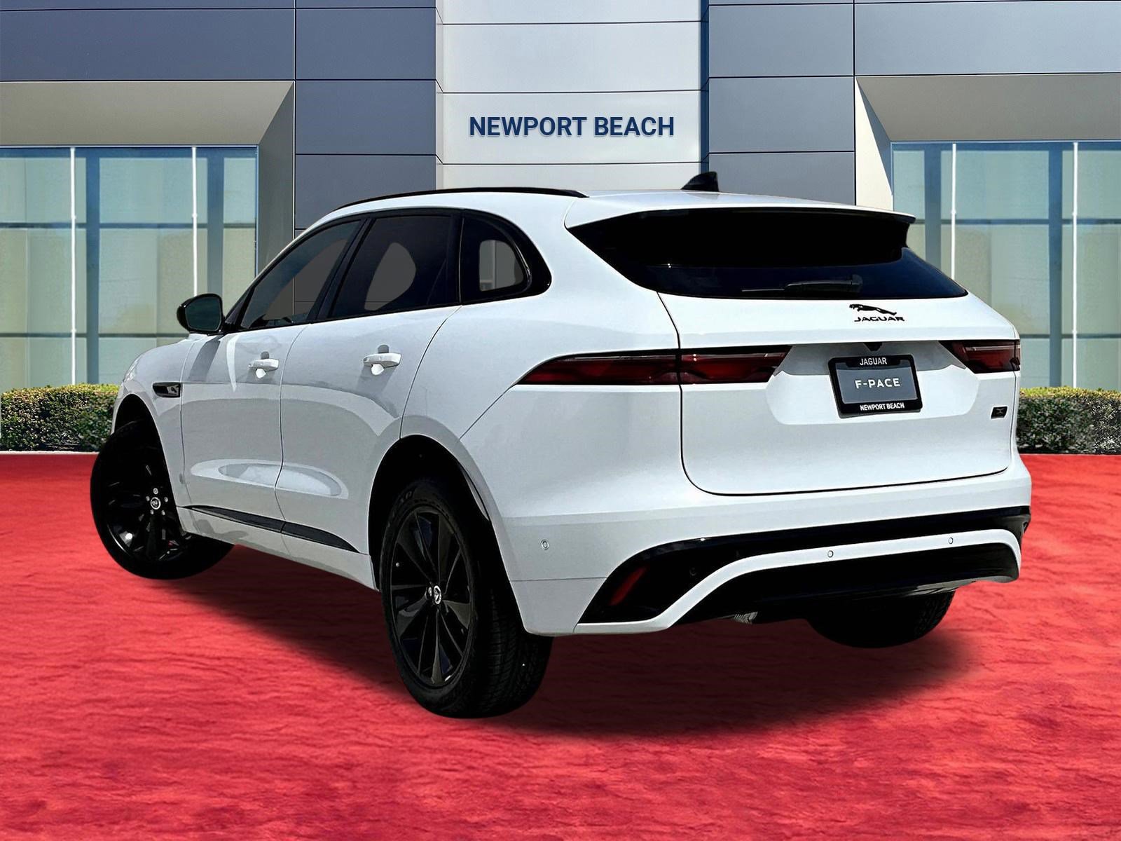 New 2026 Jaguar F-PACE R-Dynamic S image 3
