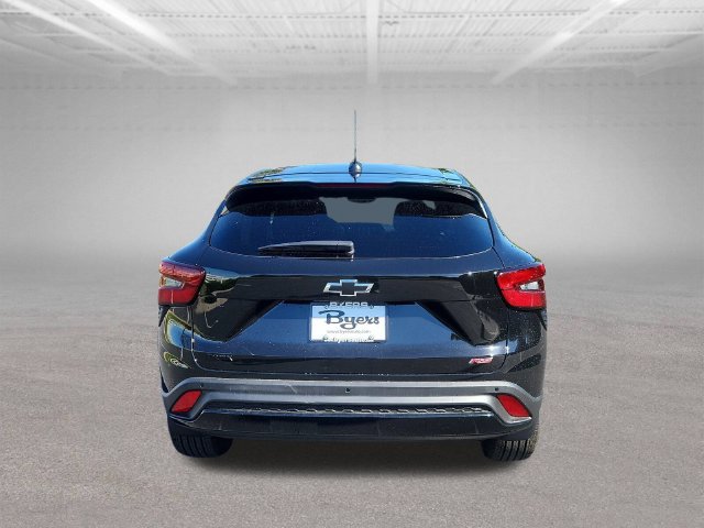 New 2026 Chevrolet Trax RS w/ Sunroof Package FWD image 6