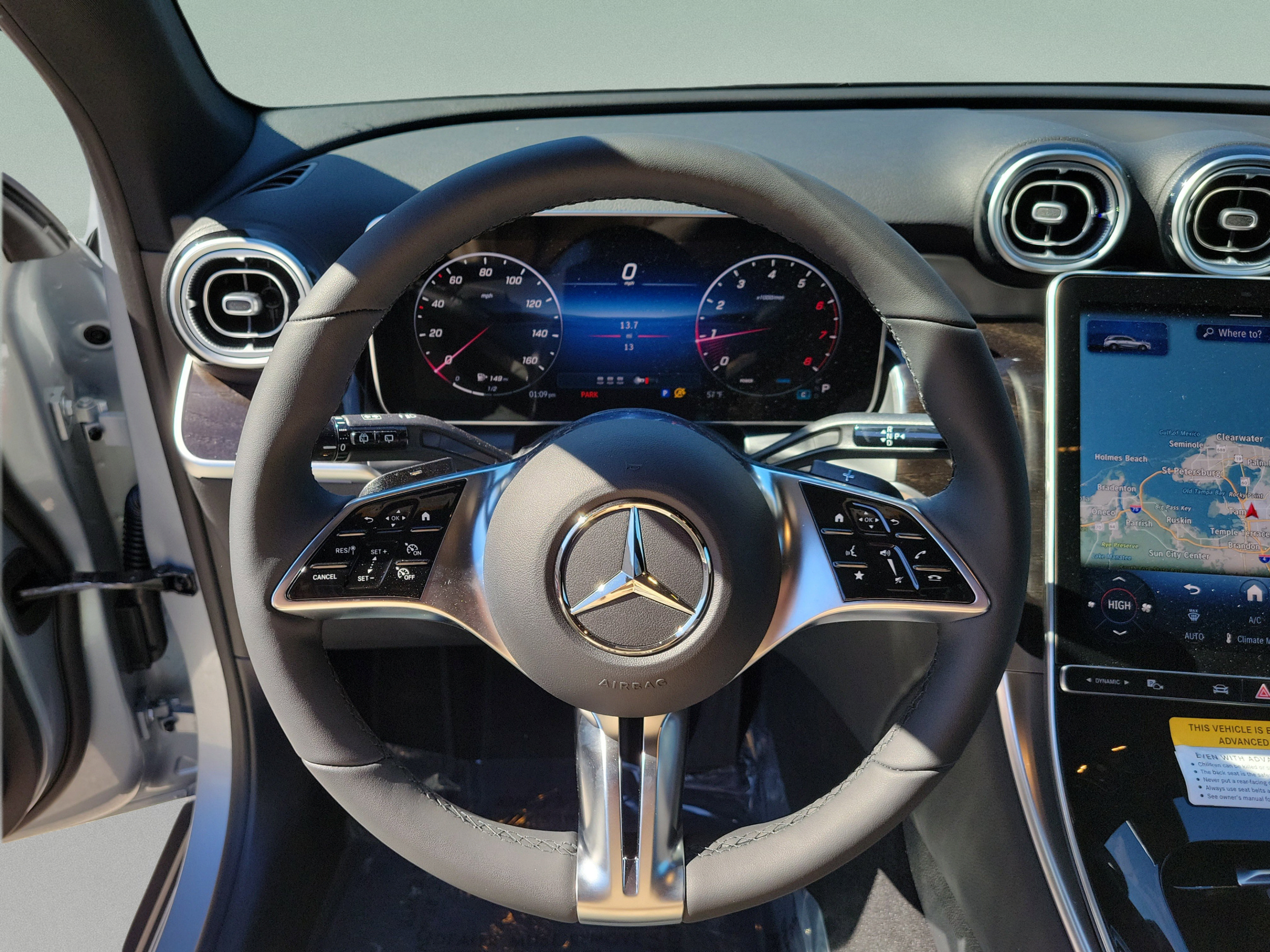 Used 2026 Mercedes-Benz GLC 300 image 21