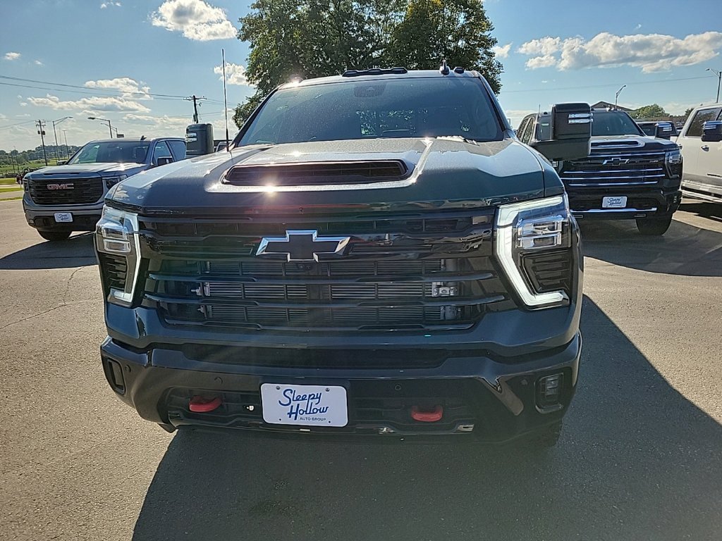 New 2026 Chevrolet Silverado 2500 LT w/ Trail Boss Package AWD/4WD image 2