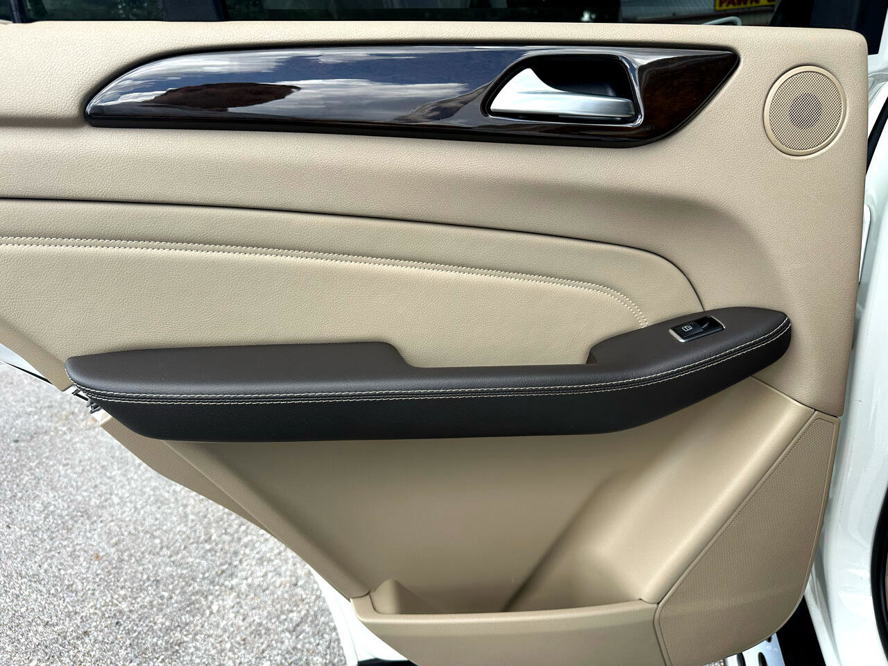 Used 2015 Mercedes-Benz ML 350 2WD image 37