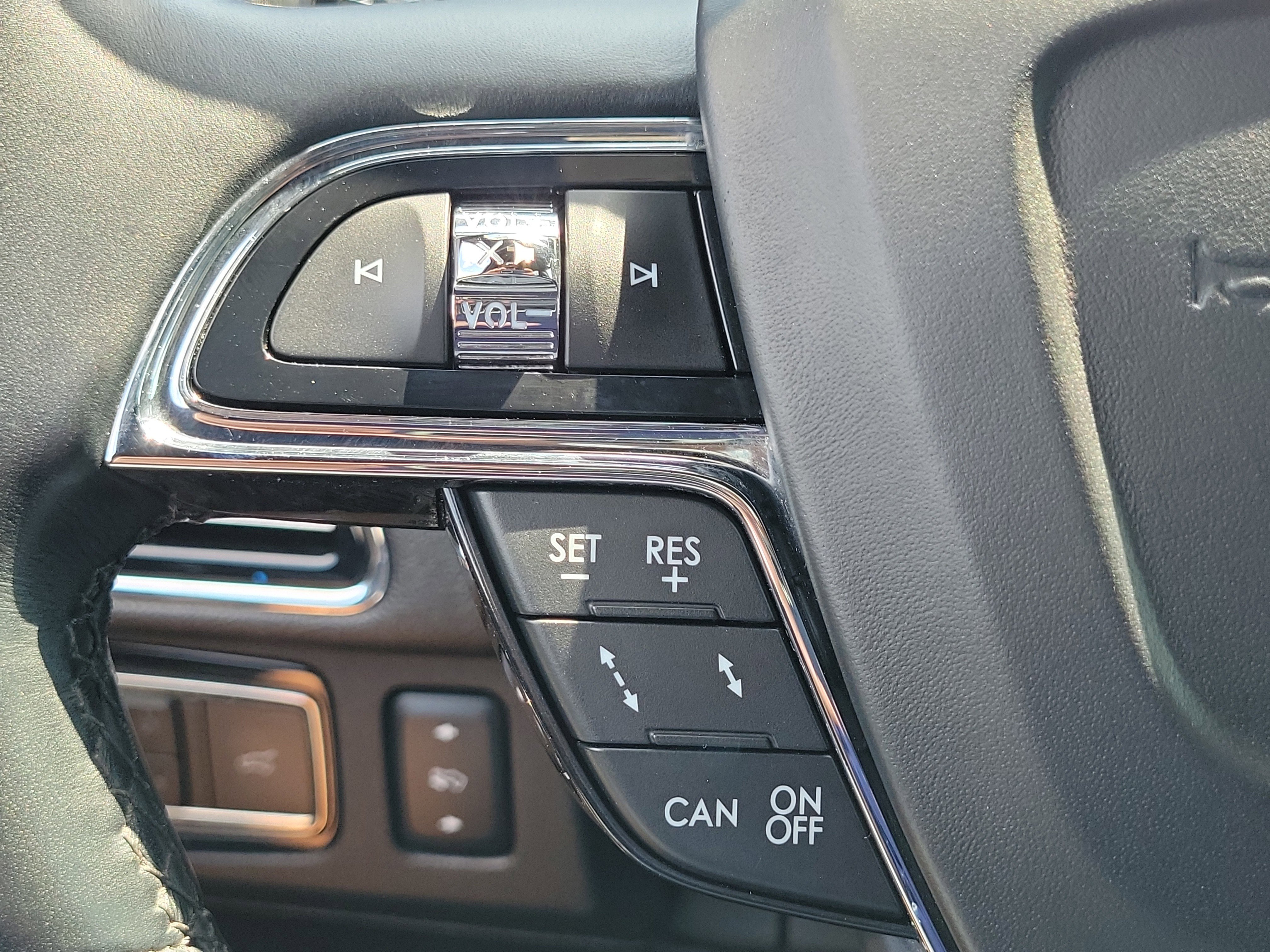 Used 2020 Lincoln Navigator Reserve w/ Equipment Group 208A Reserve image 25