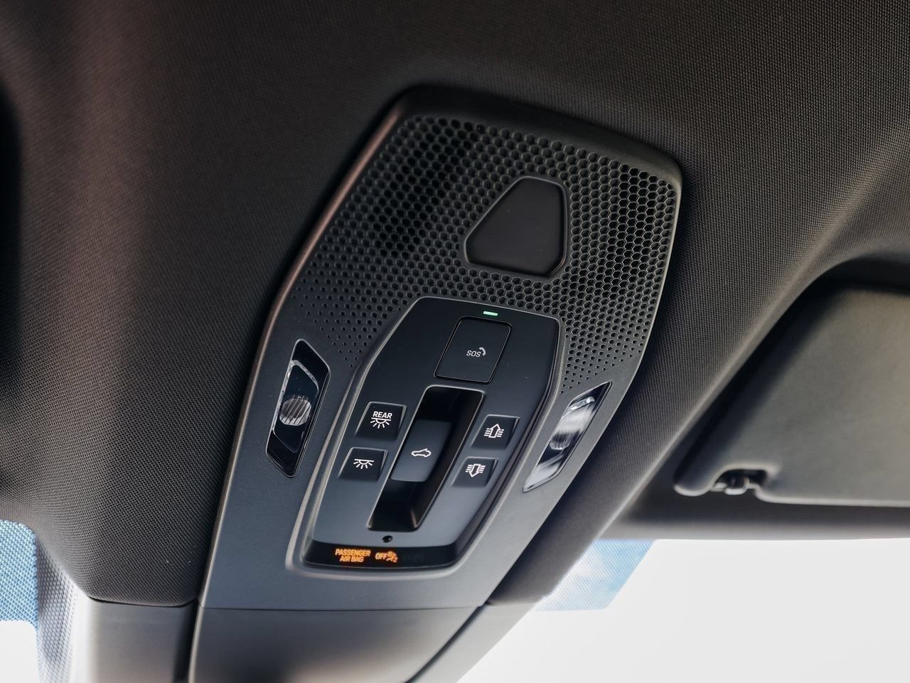 New 2025 Porsche Macan Electric RWD image 21