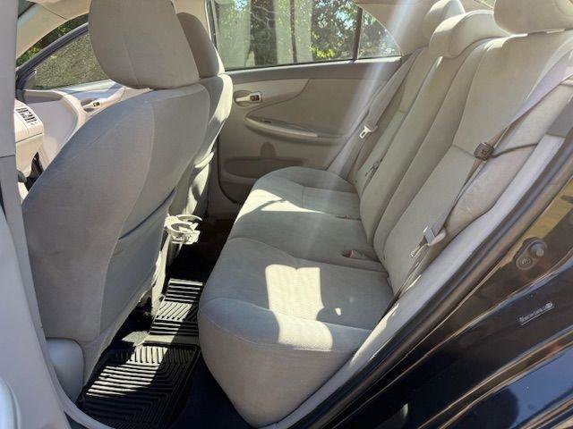 Used 2010 Toyota Corolla FWD image 2