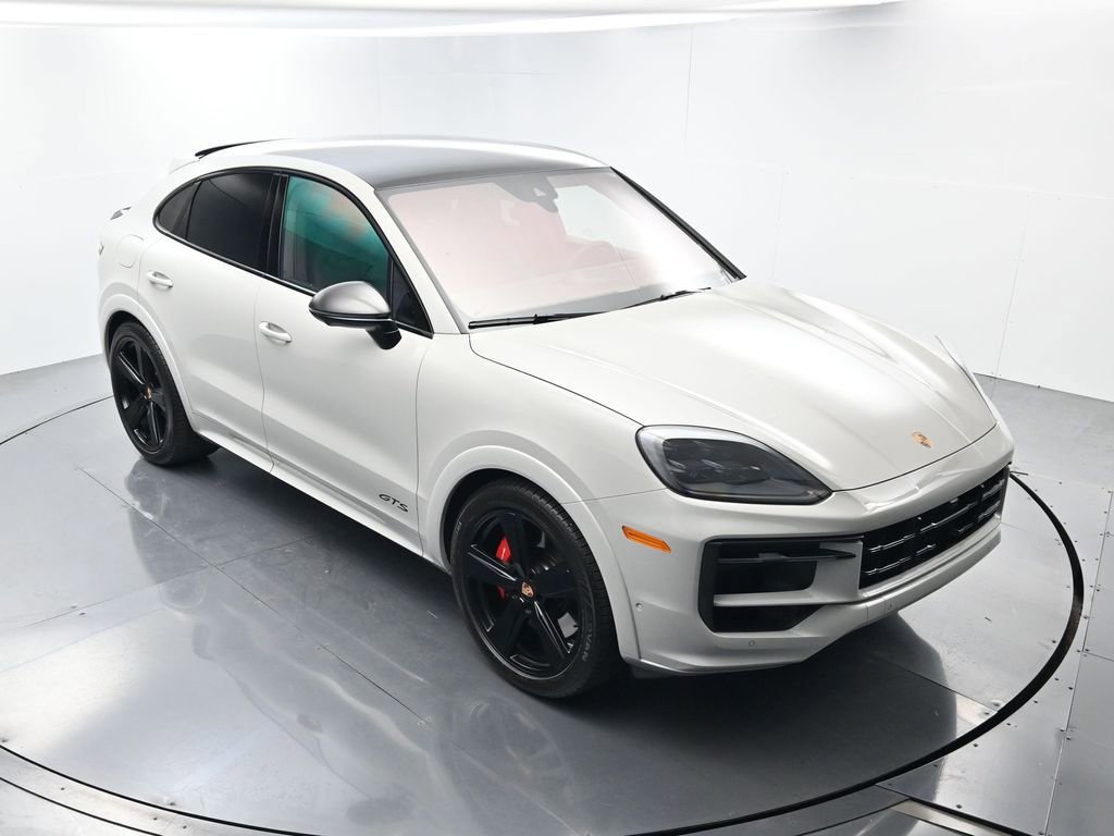 Certified 2026 Porsche Cayenne GTS AWD/4WD image 45